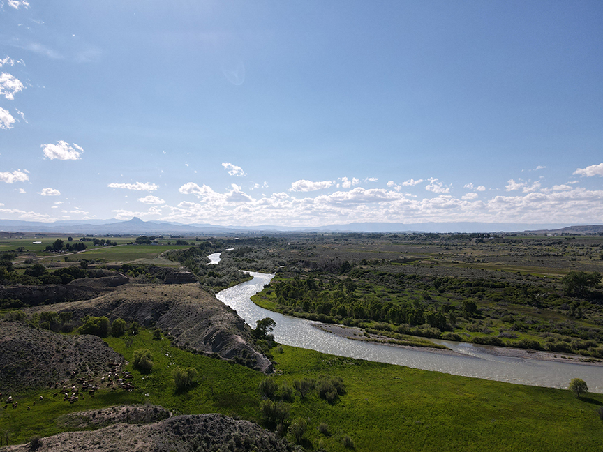 Shoshone River Farm, Powell Wyoming, Park County